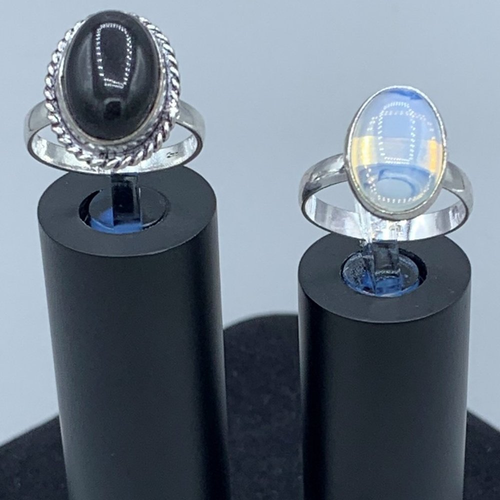 Set Of 2 Silver Toned Rings With Black & Clear Opaque Stones